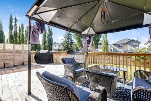 26 Cranwell Manor Se, Calgary, AB 