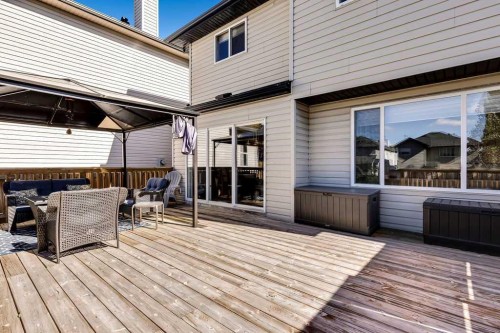 26 Cranwell Manor Se, Calgary, AB 