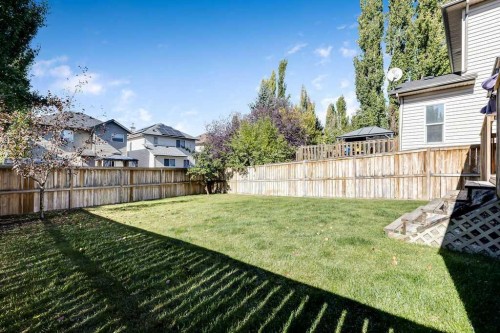 26 Cranwell Manor Se, Calgary, AB 
