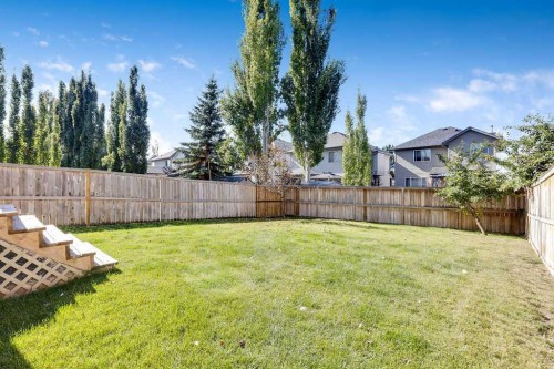 26 Cranwell Manor Se, Calgary, AB 