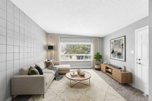 7409 37 Avenue Nw, Calgary, AB 