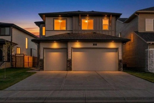 43 South Shore Road  Chestermere, AB T1X 2Y4