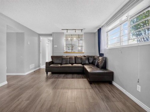 640 Maidstone Drive Ne, Calgary, AB 