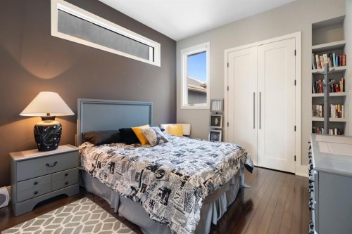 87 Coulee Way Sw, Calgary, AB 