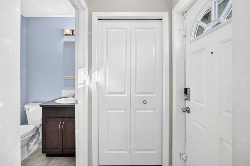 256 Autumn Green Se, Calgary, AB 