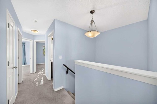 256 Autumn Green Se, Calgary, AB 
