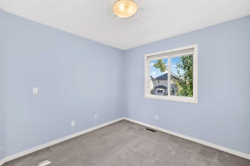256 Autumn Green Se, Calgary, AB 