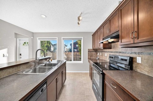 256 Autumn Green Se, Calgary, AB 