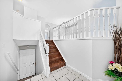 111 Arbour Stone Crescent Nw, Calgary, AB 