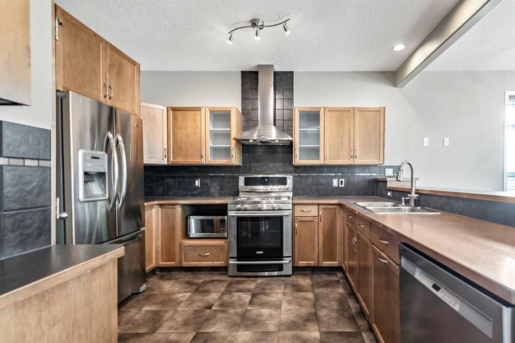 29 Mahogany View Se, Calgary, AB