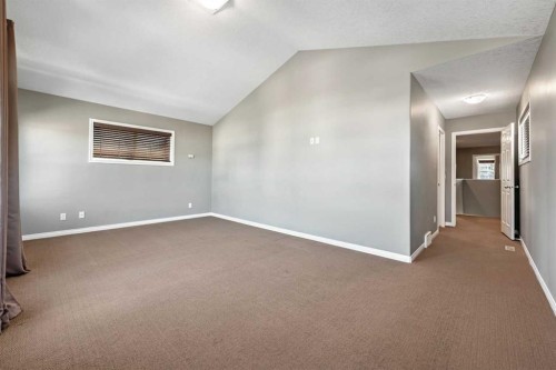 29 Mahogany View Se, Calgary, AB 