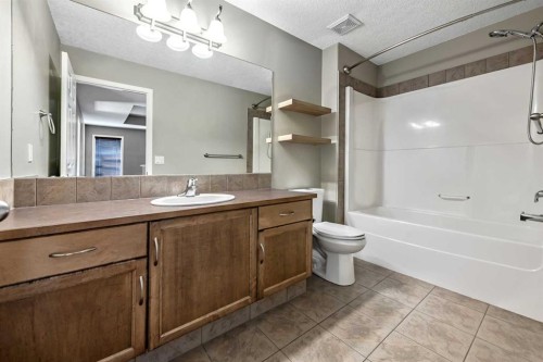 29 Mahogany View Se, Calgary, AB 