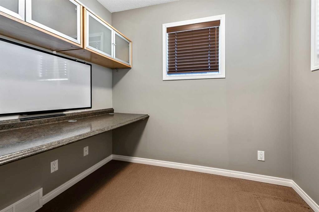 29 Mahogany View Se, Calgary, AB