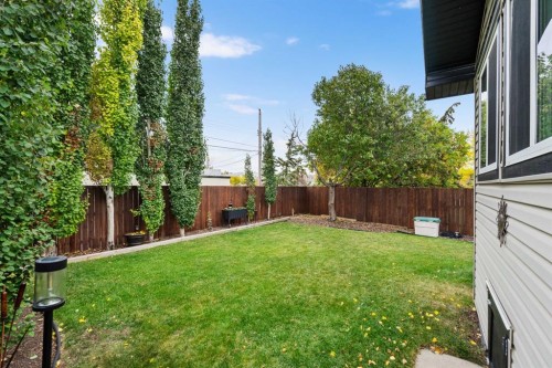 328 19 Street Ne, Calgary, AB 