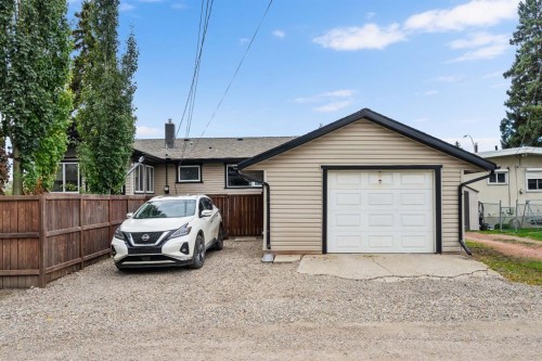 328 19 Street Ne, Calgary, AB 