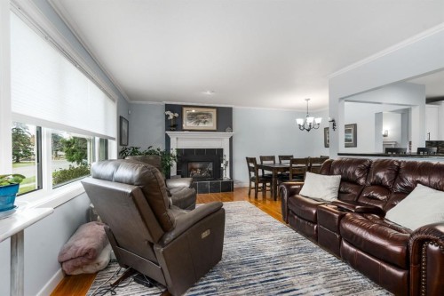 328 19 Street Ne, Calgary, AB 