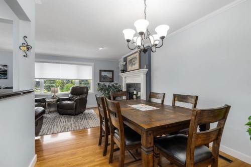 328 19 Street Ne, Calgary, AB 