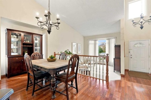 21 Mt Robson Close Se, Calgary, AB 