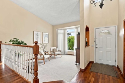 21 Mt Robson Close Se, Calgary, AB 