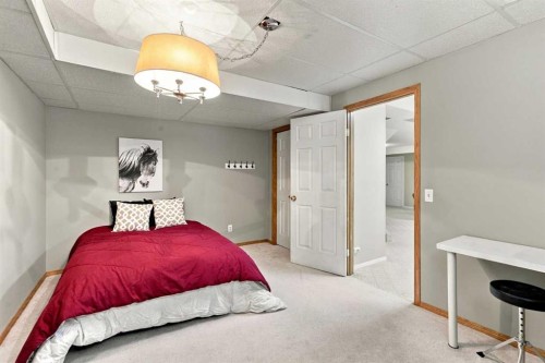 21 Mt Robson Close Se, Calgary, AB 