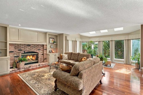 21 Mt Robson Close Se, Calgary, AB 