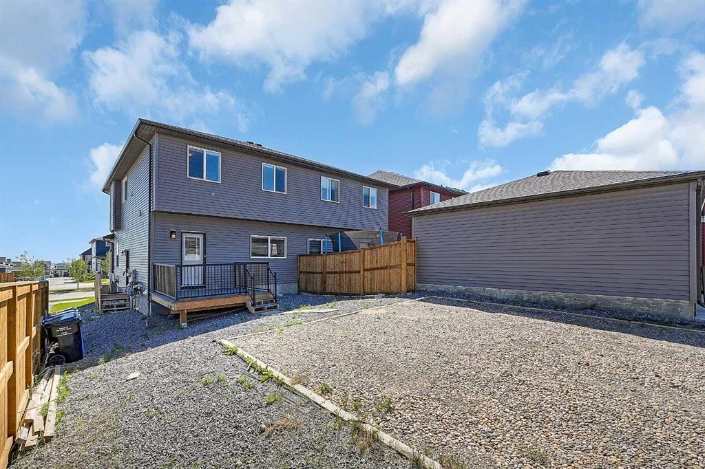 125 Edith Gate Nw, Calgary, AB
