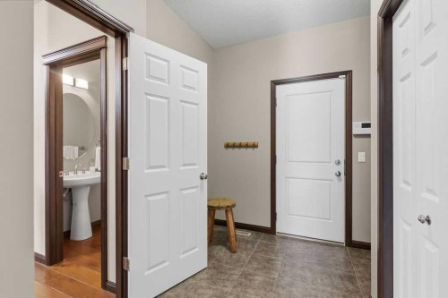 13 Cranford Gardens Se, Calgary, AB 