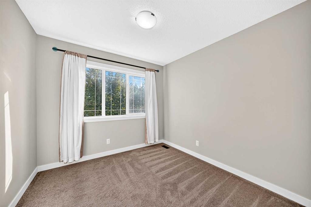 83 Legacy Crescent Se, Calgary, AB