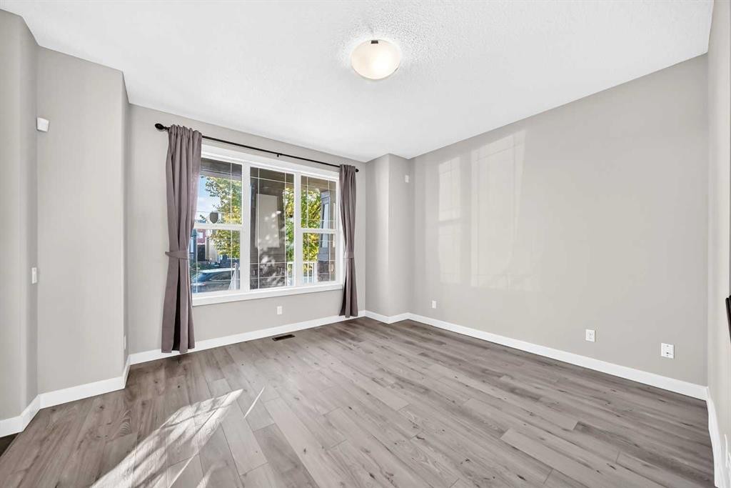 83 Legacy Crescent Se, Calgary, AB