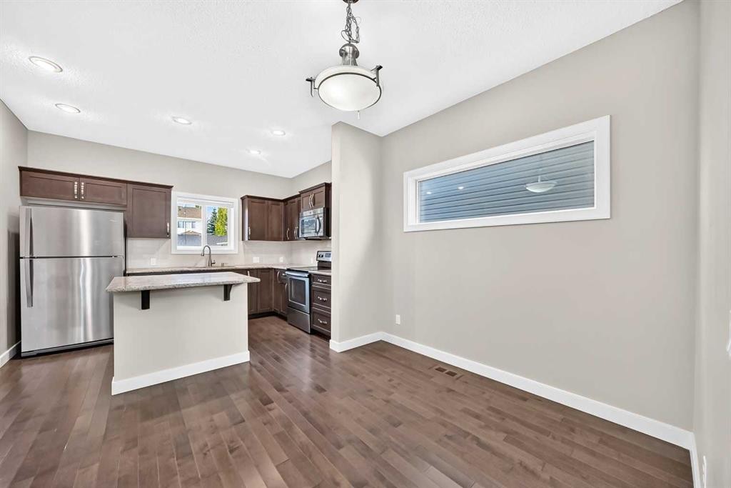 83 Legacy Crescent Se, Calgary, AB