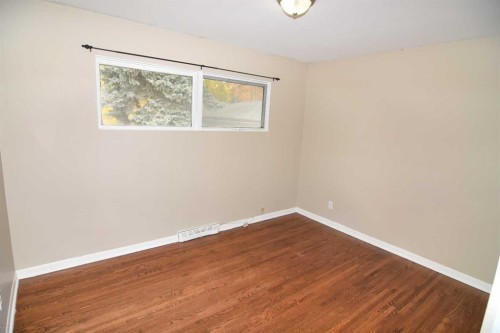 7 Fullerton Road Se, Calgary, AB 