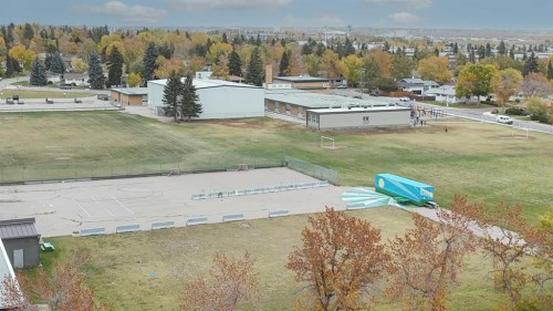 7 Fullerton Road Se, Calgary, AB 