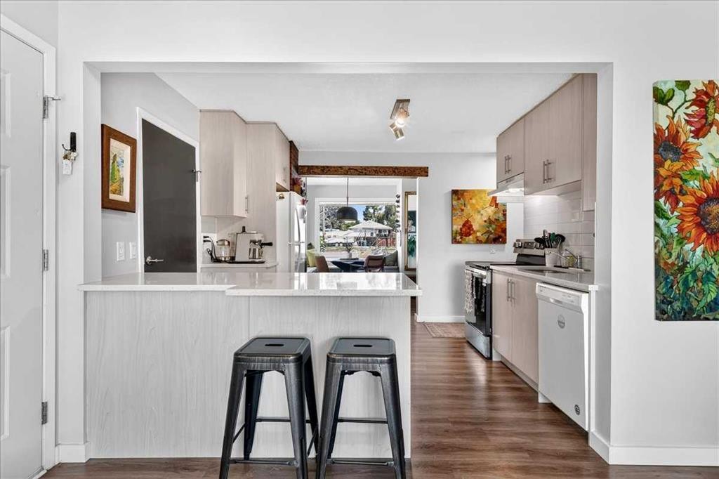 227 Lynnwood Drive Se, Calgary, AB