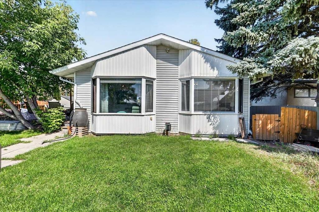 227 Lynnwood Drive Se, Calgary, AB