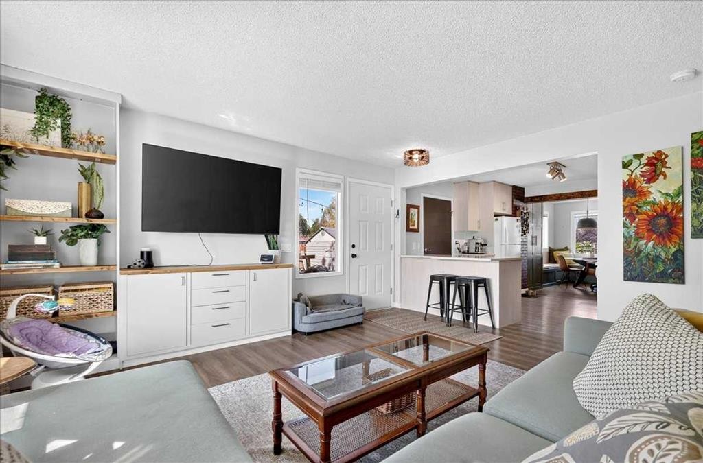 227 Lynnwood Drive Se, Calgary, AB