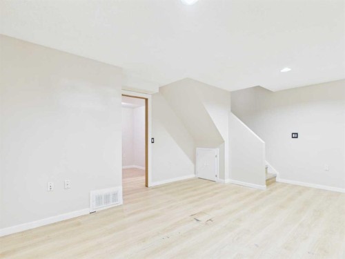 140 Martindale Boulevard Ne, Calgary, AB 