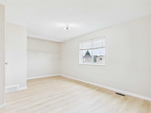 140 Martindale Boulevard Ne, Calgary, AB 