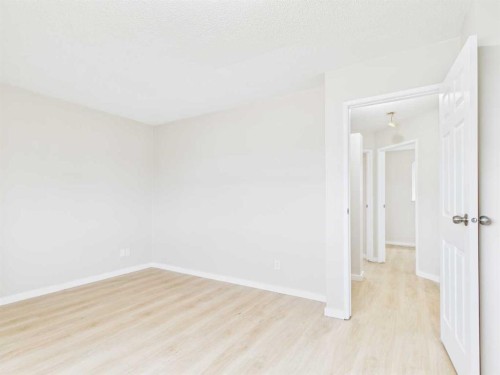 140 Martindale Boulevard Ne, Calgary, AB 