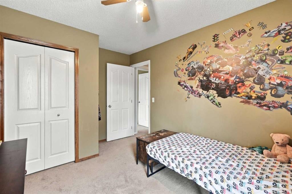 27 Chapman Close Se, Calgary, AB