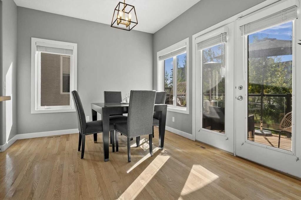 49 Prominence Park Sw, Calgary, AB