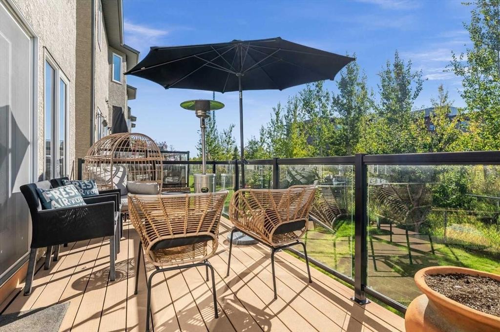49 Prominence Park Sw, Calgary, AB