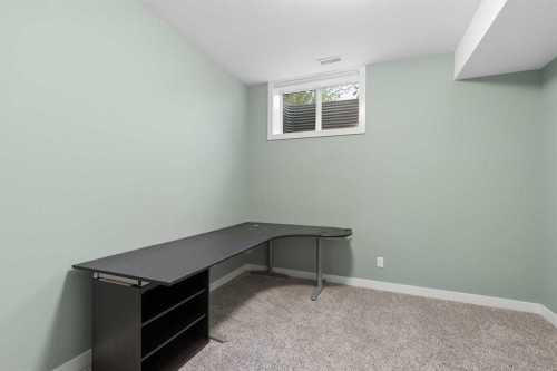 2207 32 Avenue Sw, Calgary, AB 
