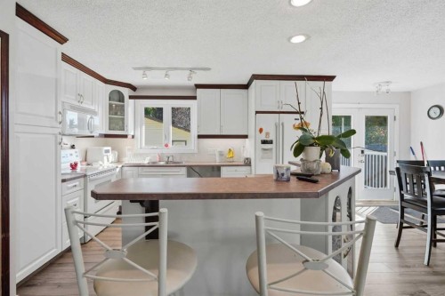 4615 31 Avenue Ne, Calgary, AB 