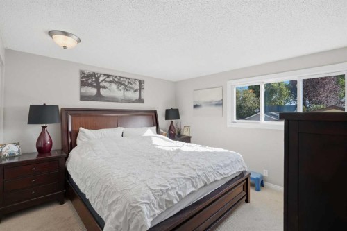 4615 31 Avenue Ne, Calgary, AB 