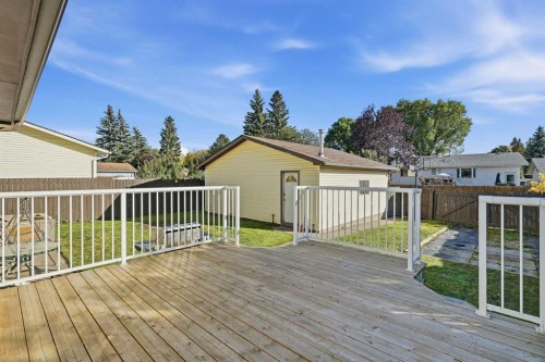 4615 31 Avenue Ne, Calgary, AB 