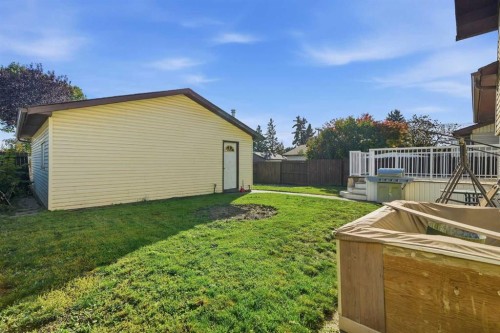 4615 31 Avenue Ne, Calgary, AB 
