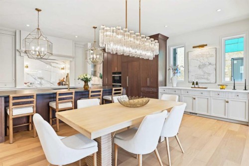 2125 Bowness Road Nw, Calgary, AB 