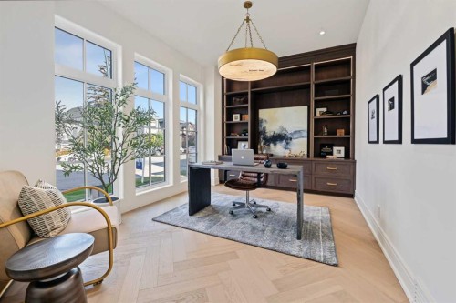 2125 Bowness Road Nw, Calgary, AB 