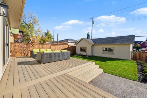 2125 Bowness Road Nw, Calgary, AB 