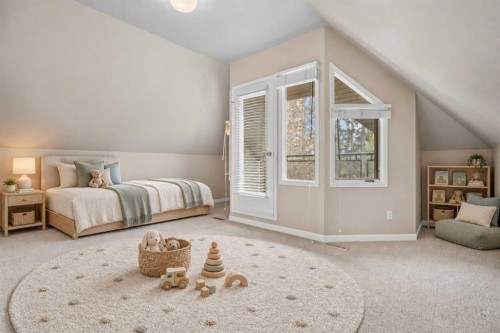 216 4 Avenue Ne, Calgary, AB 